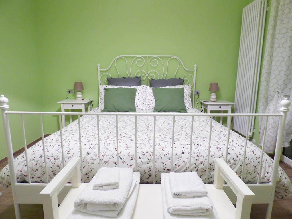 Giravento Bed & Breakfast Borgo San Dalmazzo Exterior foto